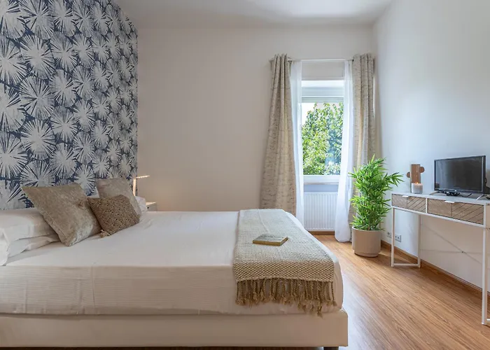 Minerva - Elegant New Classic Close To Vatican *
